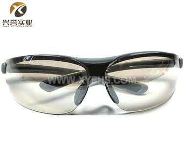 3M 11783/1791T 时尚型防护眼镜